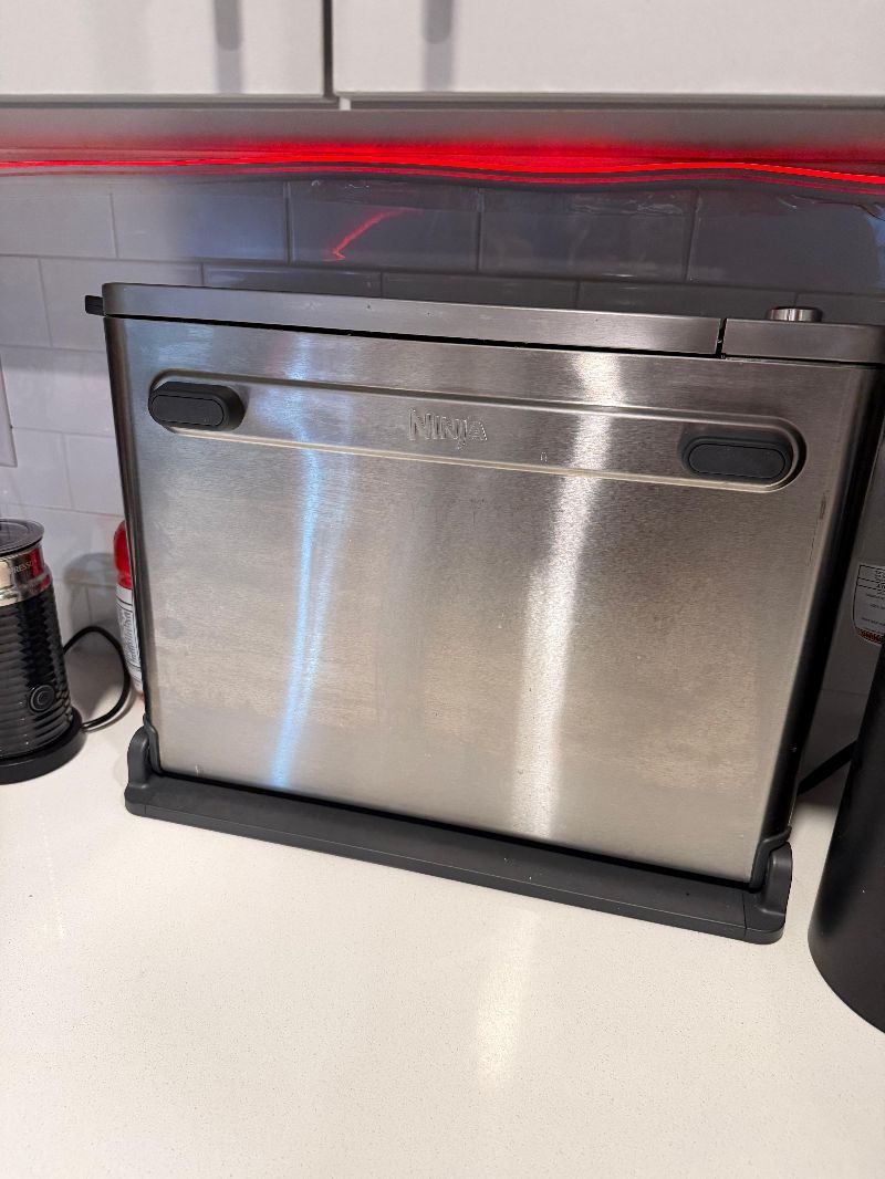 Resident chat image