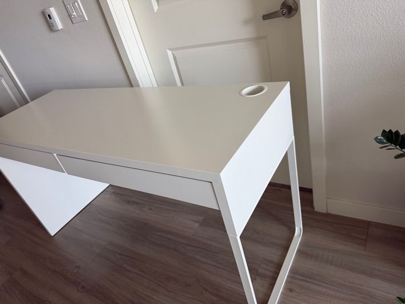 Resident chat image