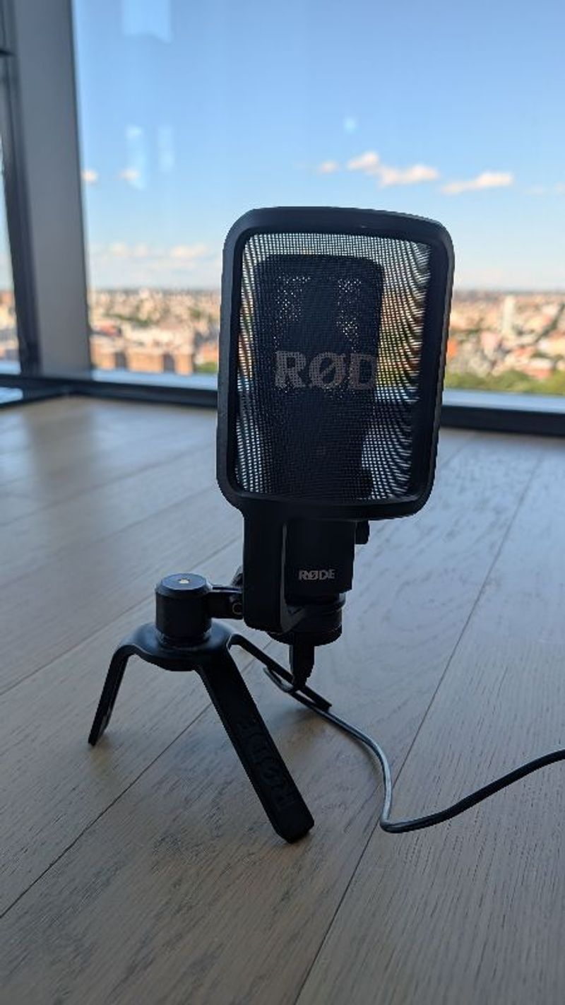 Resident chat image