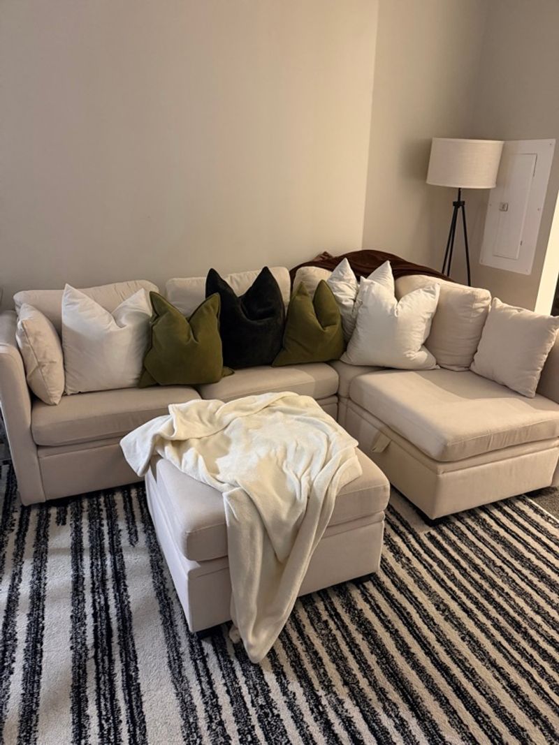 Resident chat image