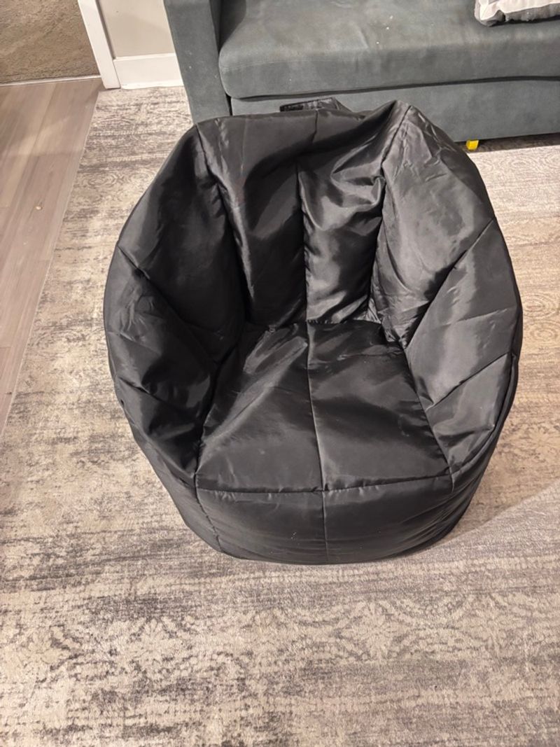 Resident chat image