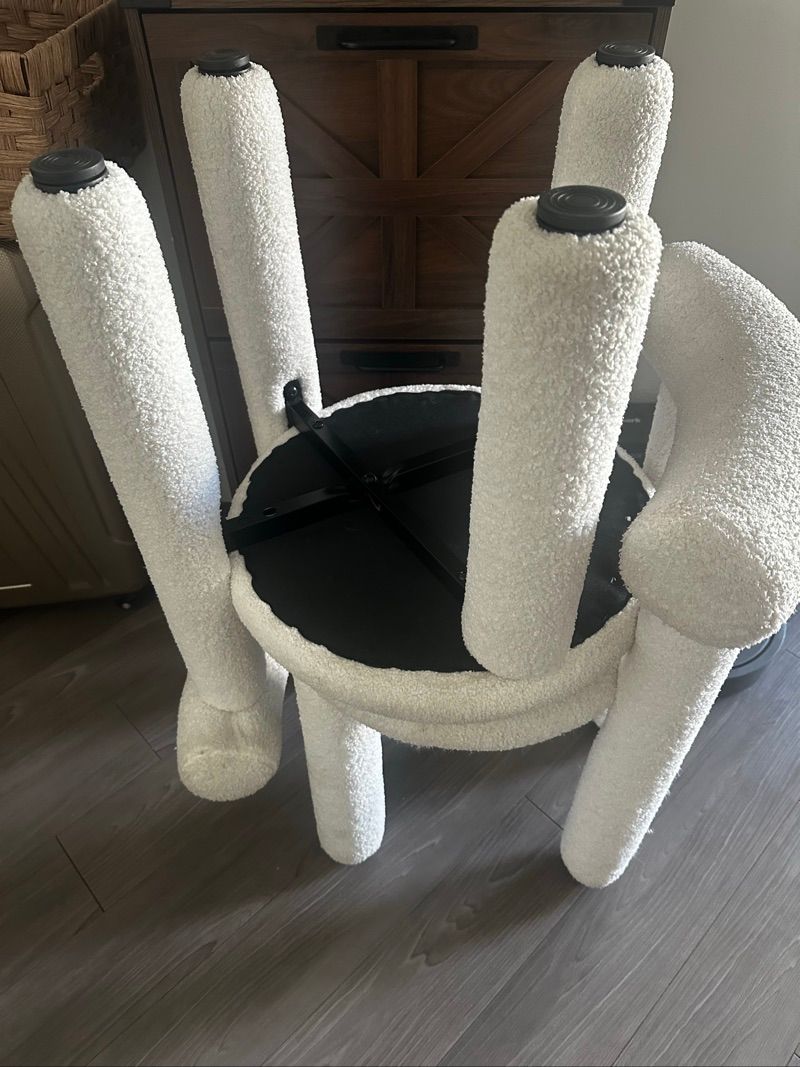 Resident chat image