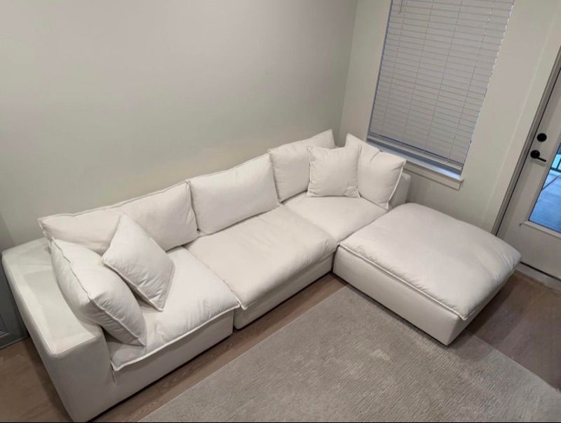 Resident chat image