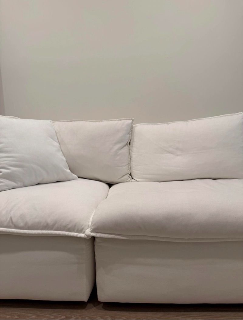 Resident chat image