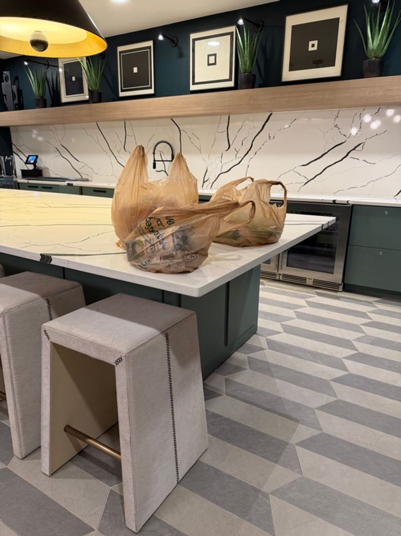 Resident chat image