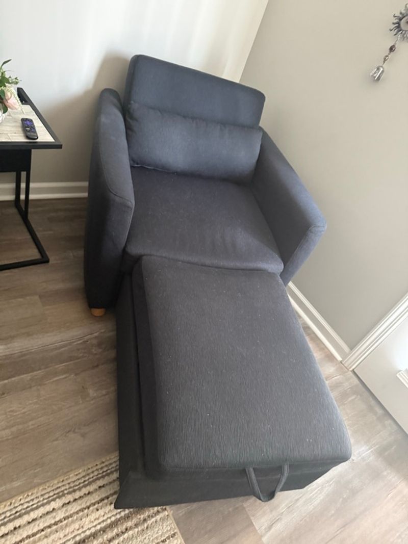 Resident chat image