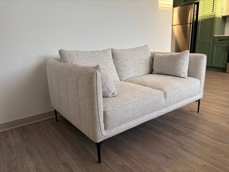 Resident chat image