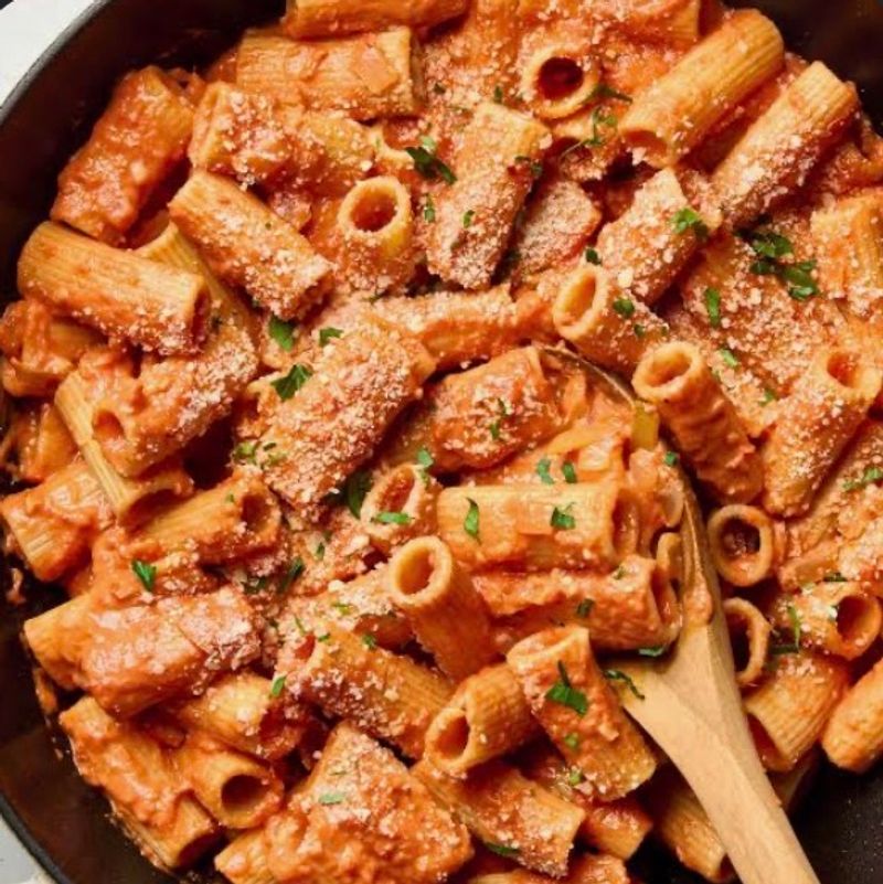Food Truck Friday — Skip the cooking and enjoy Tagliolino Fresh Pasta as they come park by the pool for your dinner on July 14 from 5pm-8pm!