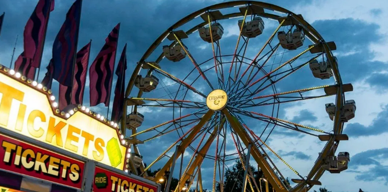 Johnson County Old Settlers - Saturday Schedule — Saturday Old Settler's Schedule: 9am - 2pm: Auto Show 9am - 4pm: Gab Fest 10am - 12pm: Parade 10am - 4pm: Flower Show Open to the Public 10am - 10pm: Arts & Crafts, Commercial and Food Booths 12pm - 11pm: Carnival 12:30pm - 2pm: FREE Concert: Josephine Eve 2pm - 3pm: Then & Now Slideshow 4pm - 6pm: FREE Concert: Olathe Civic and Jazz Bands 7:30pm: FREE Concert: The Phil Collins Experience **Parking will be limited during this time - We encourage all residents to park in the highest levels of the parking garage reserved with Arrello parking signs. If you park in the middle lot, hang tags MUST be displayed. Any vehicle without the hang tag clearly displayed will be towed** **From 8am you will be able to leave through the post office parking lot out to Santa Fe. You will not be able to return until the parade is finished around 1pm.** Please express interest - it helps us plan better! Plus, you'll get reminders.