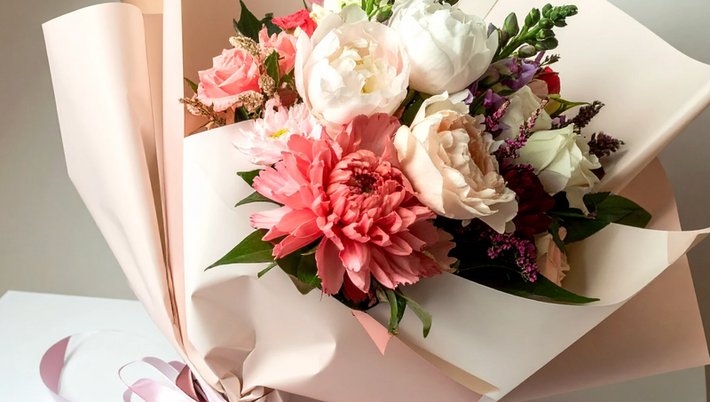 Mothers Day Bloom Bar and Pastries — Celebrate Mother’s Day with fresh blooms, sweet pastries, and a relaxing morning in the lobby. 💐While supplies last Please express interest - it helps us plan better! Plus, you'll get reminders.