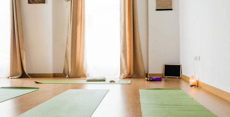 Sky High Yoga — Start your weekend with a relaxing morning yoga session at the Sky Lounge. Space is limited, so be sure to RSVP early to reserve your spot.
