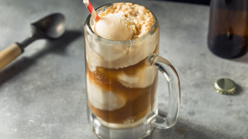 🥤 Root Beer Float Social 🥤 — Stop by the clubhouse on June 25th starting at 5:00 PM and enjoy a classic summertime treat! We’ll have all the supplies needed to make delicious root beer floats available for residents while supplies last. Come cool off, grab a float, and mingle with your neighbors — we hope to see you there! Please express interest - it helps us plan better! Plus, you'll get reminders.