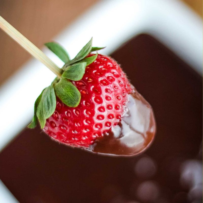 Sip n Dip — Come join us Thursday June 18, 2026 on the Vista 3rd floor for some light drinks and some chocolate dipped fruits. Come hang out with Tyler and Stephanie! Al Please express interest - it helps us plan better! Plus, you'll get reminders.